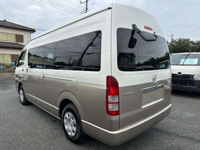 HIACE