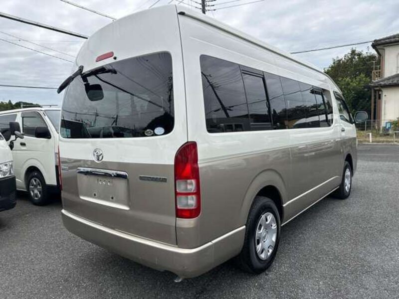 HIACE
