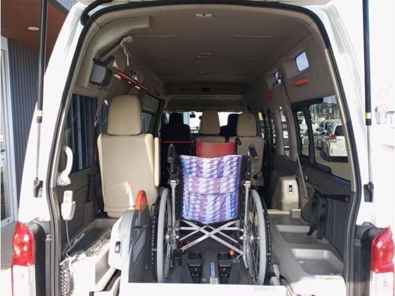 NV350 CARAVAN