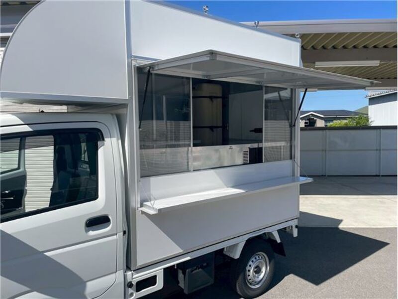 CARRY TRUCK