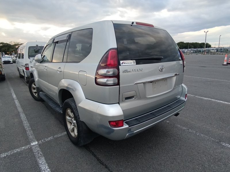 LAND CRUISER PRADO