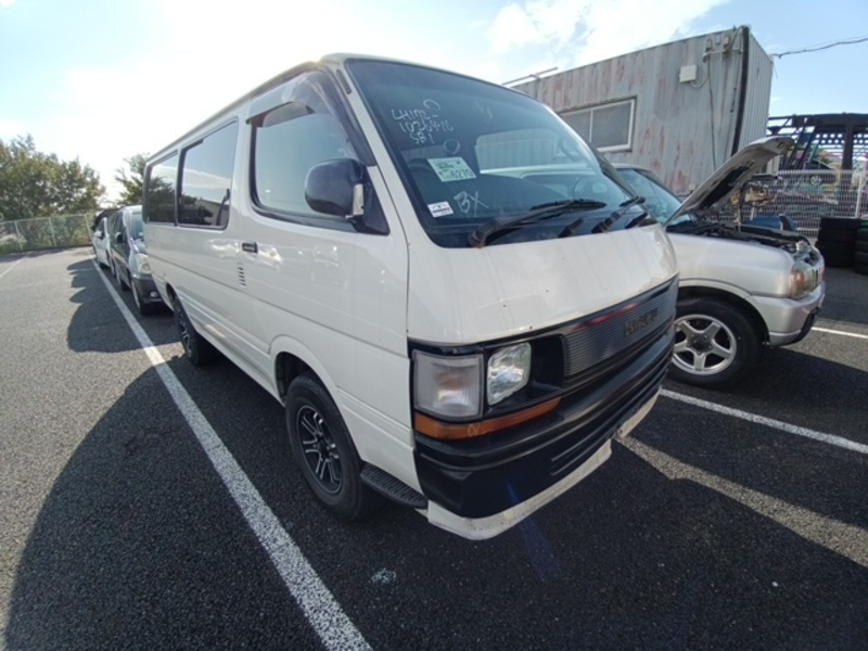 HIACE VAN