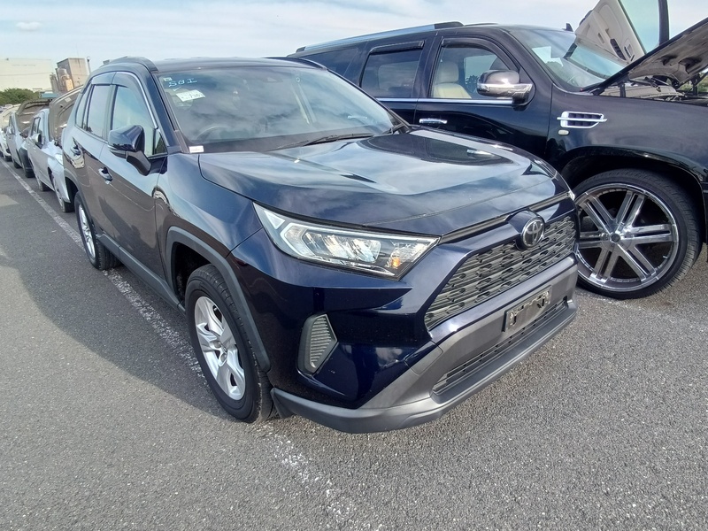 RAV4