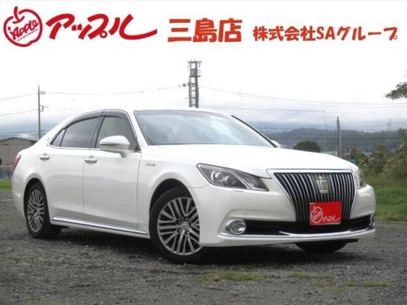 TOYOTA CROWN MAJESTA
