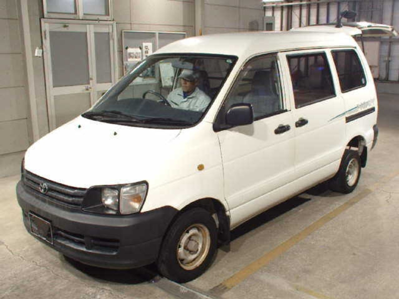 TOWN ACE VAN
