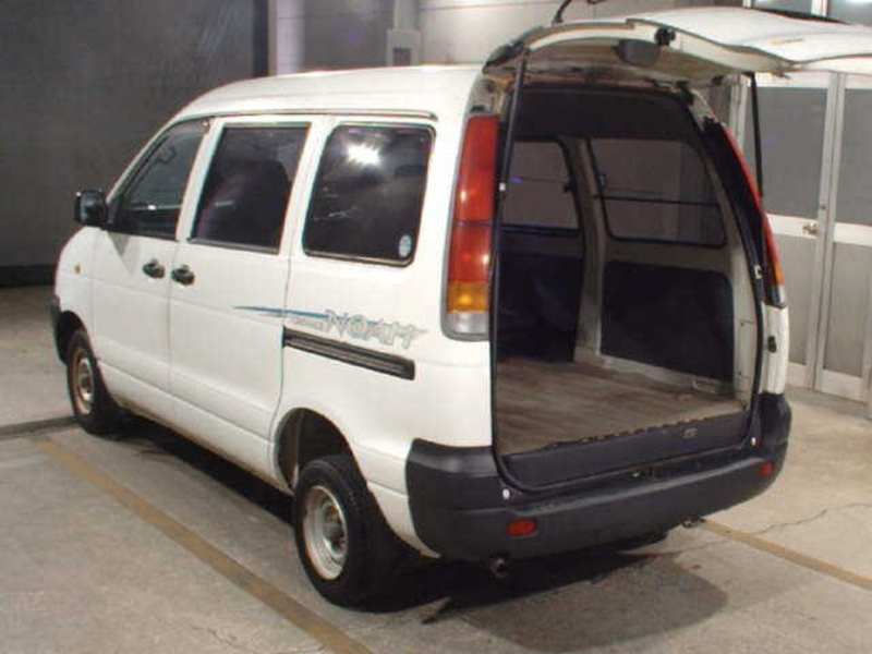 TOWN ACE VAN