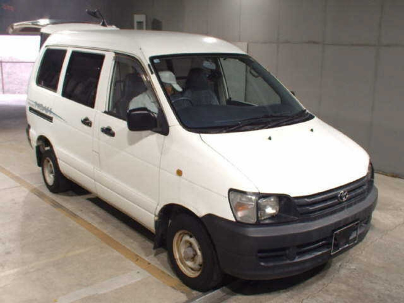 TOYOTA TOWN ACE VAN