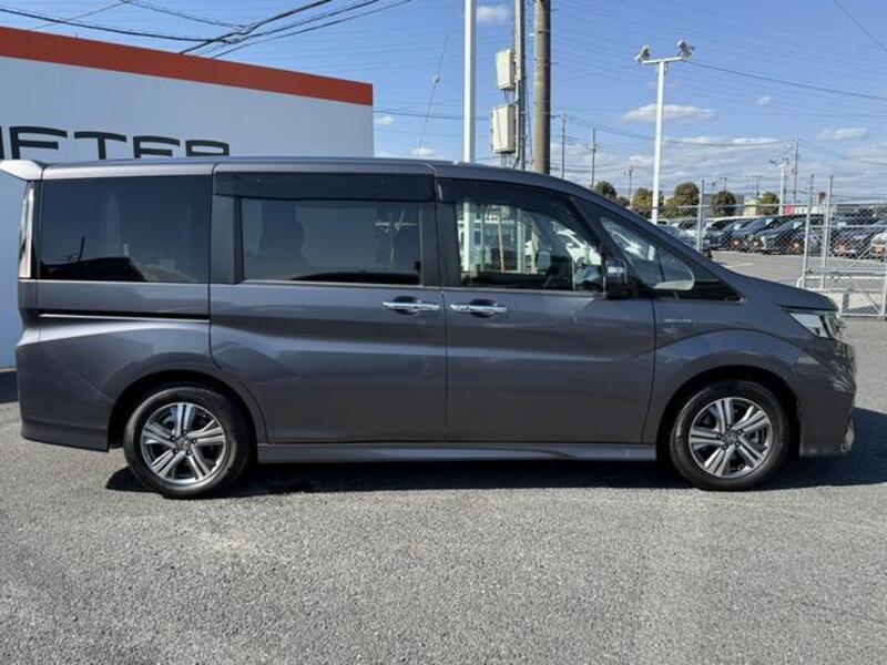 STEPWAGON SPADA