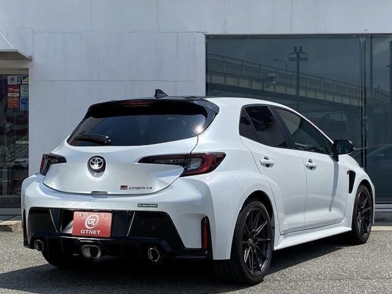 GR COROLLA