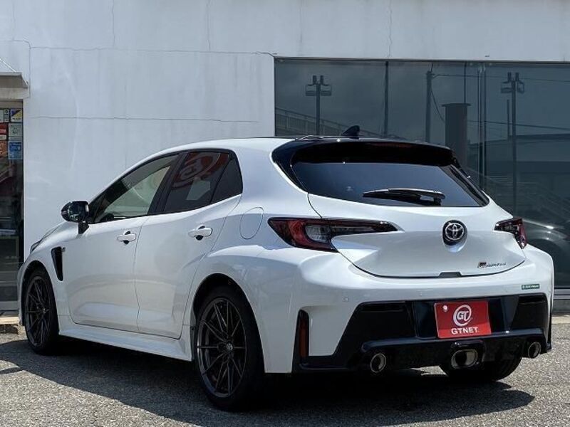 GR COROLLA