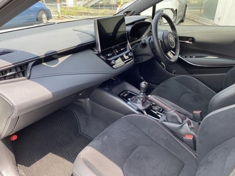 GR COROLLA