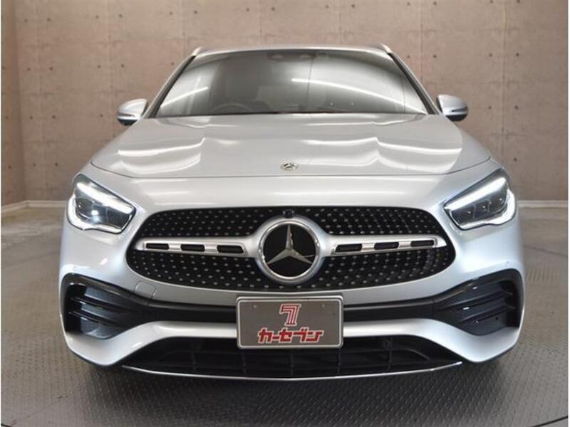 GLA CLASS