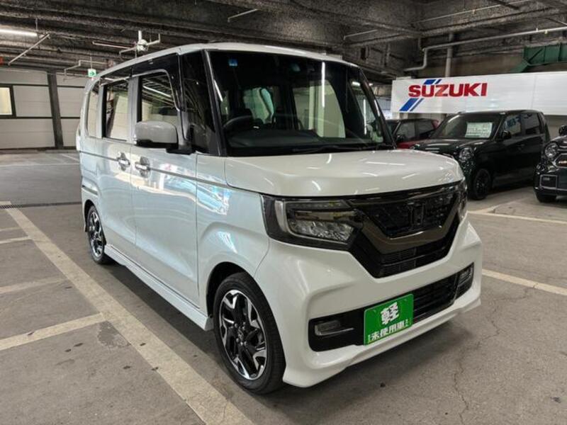 N BOX CUSTOM