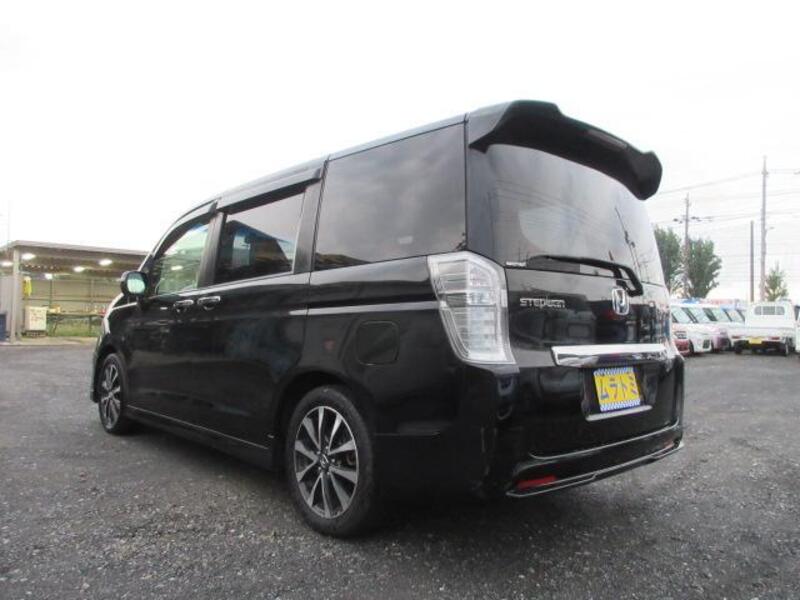 STEPWAGON SPADA