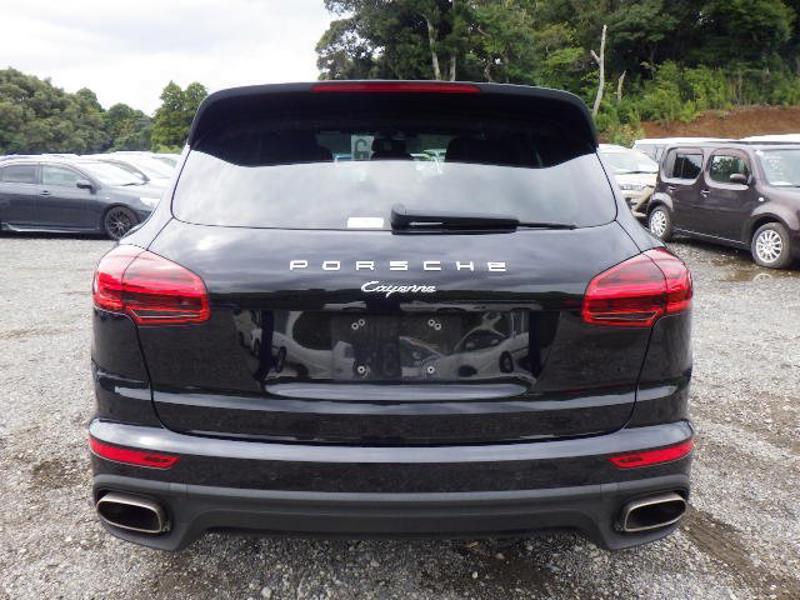 CAYENNE