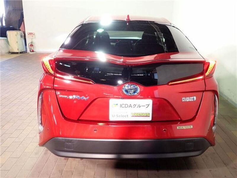 PRIUS PHV