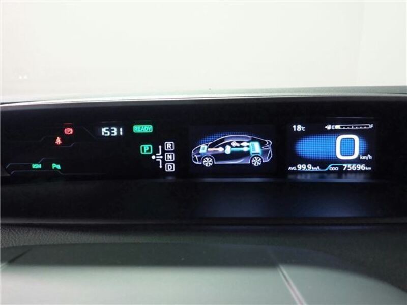 PRIUS PHV