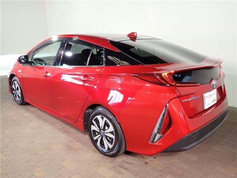 PRIUS PHV