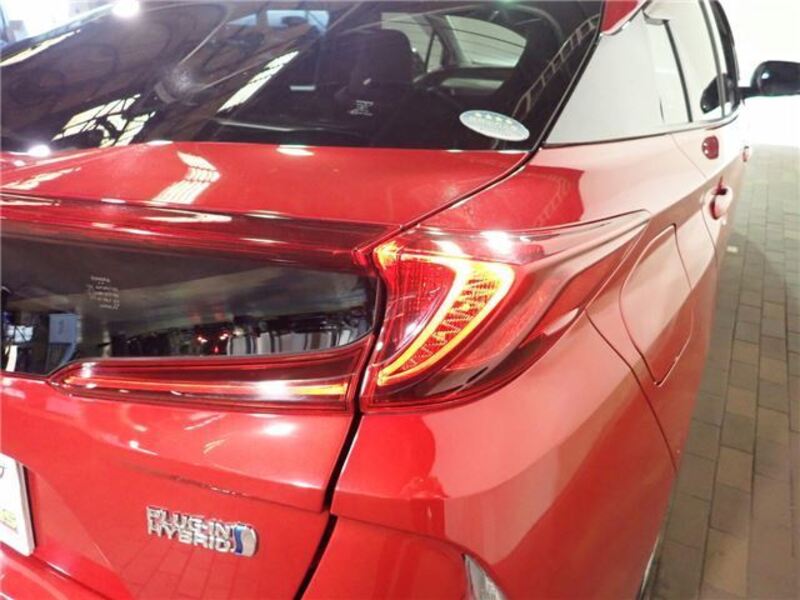 PRIUS PHV