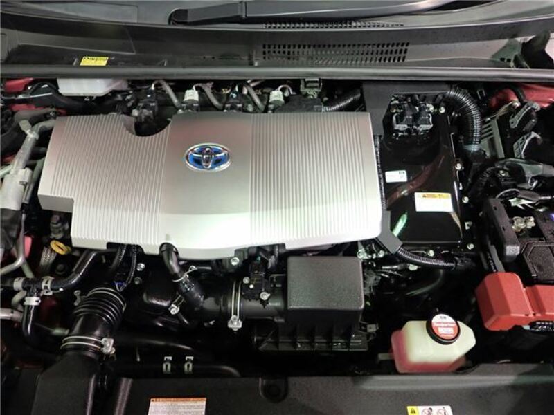 PRIUS PHV