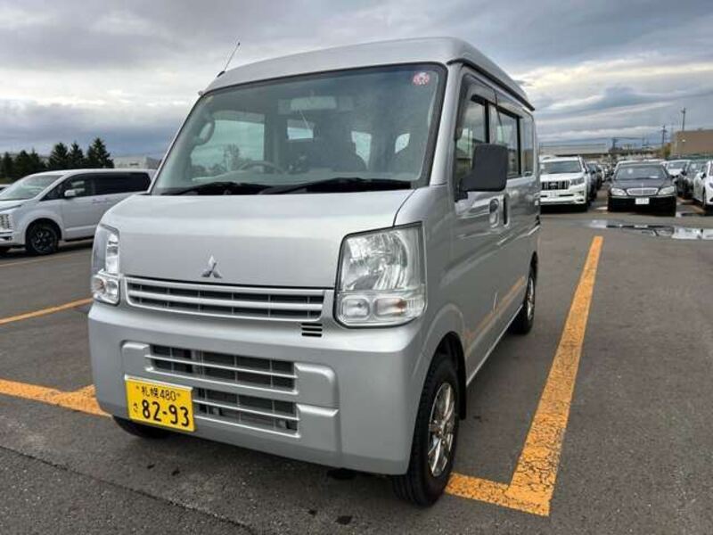 MINICAB VAN