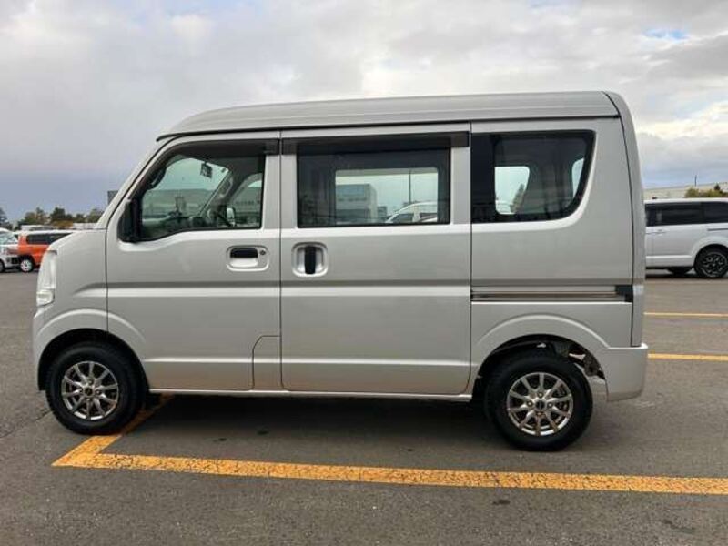 MINICAB VAN