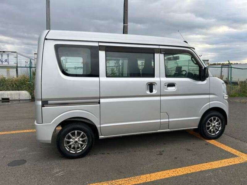 MINICAB VAN