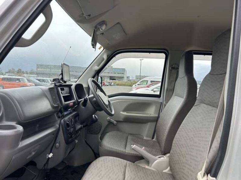 MINICAB VAN