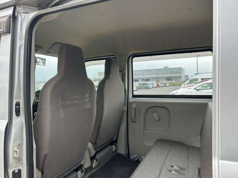 MINICAB VAN