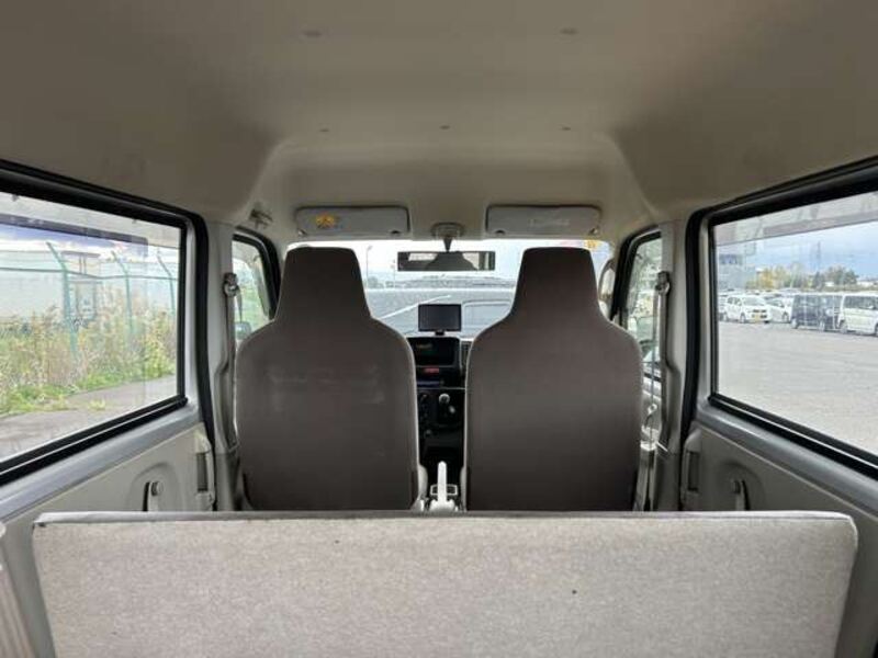 MINICAB VAN
