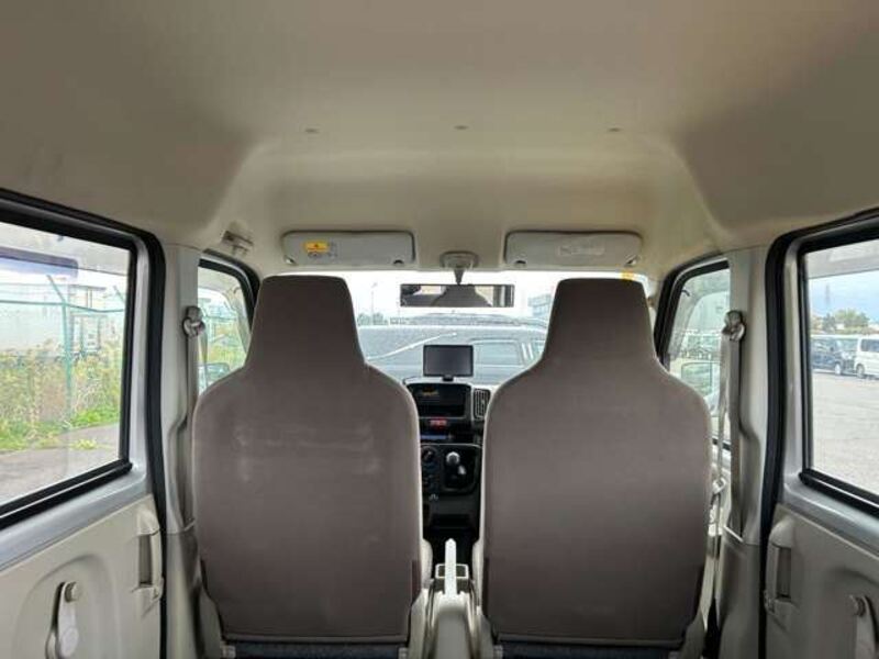 MINICAB VAN