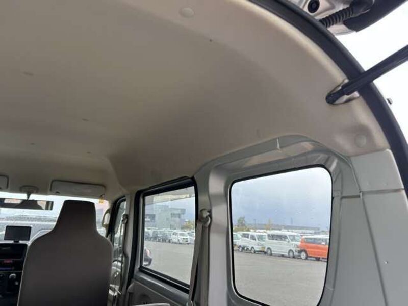 MINICAB VAN