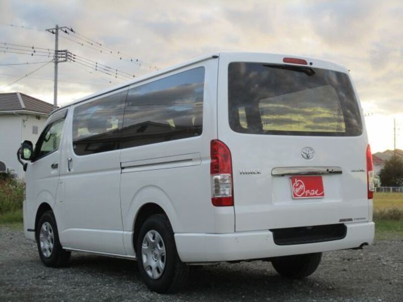 HIACE