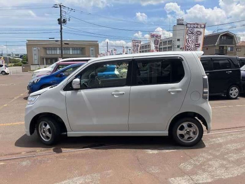 WAGON R