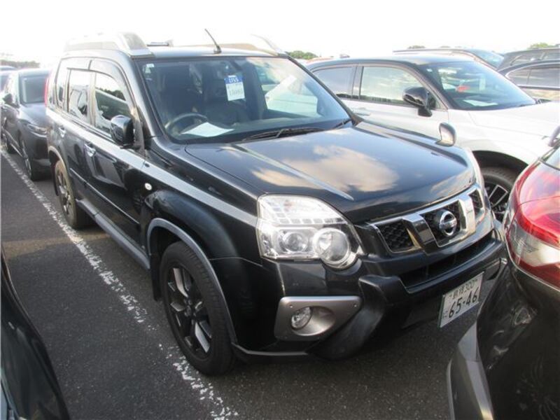 X-TRAIL