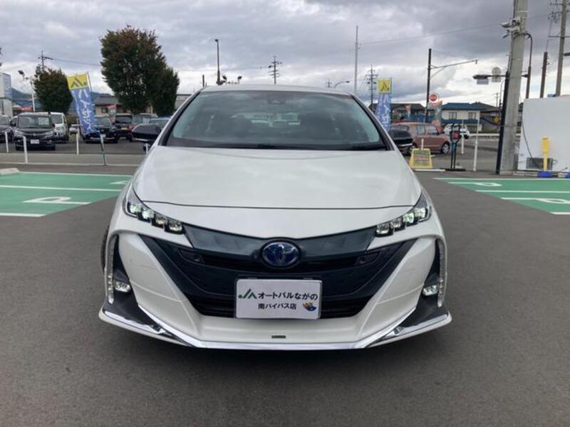 PRIUS PHV