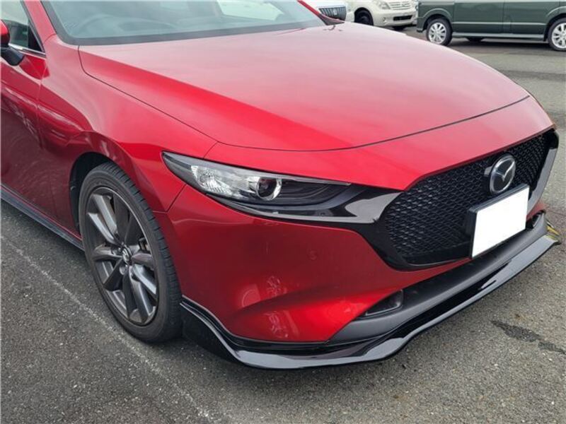 MAZDA3