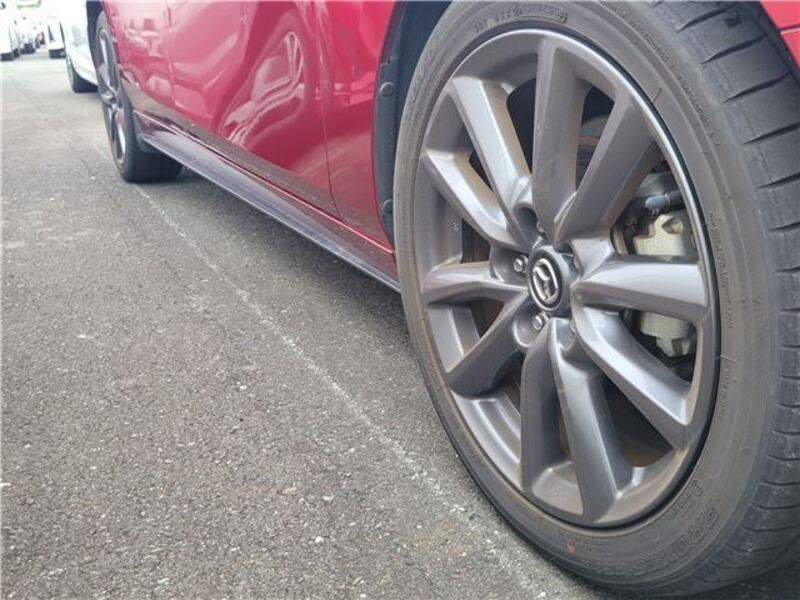 MAZDA3