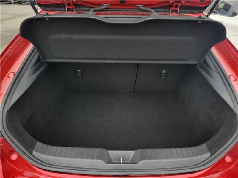 MAZDA3