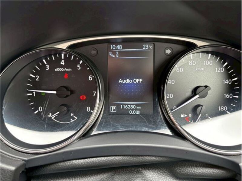 X-TRAIL