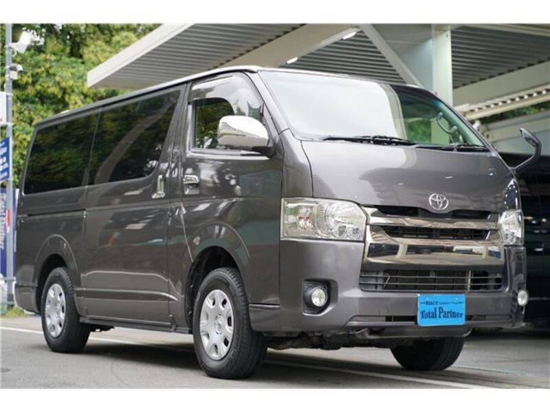 HIACE VAN