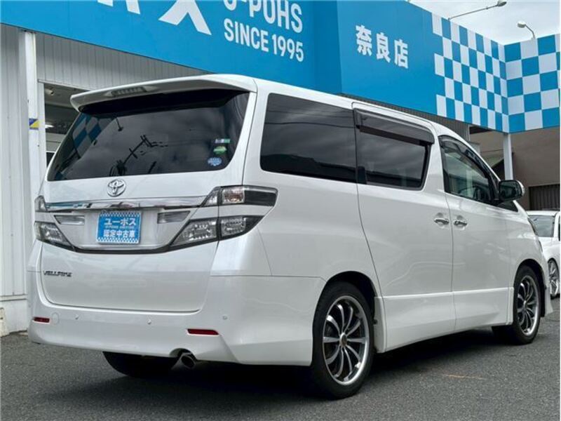 VELLFIRE