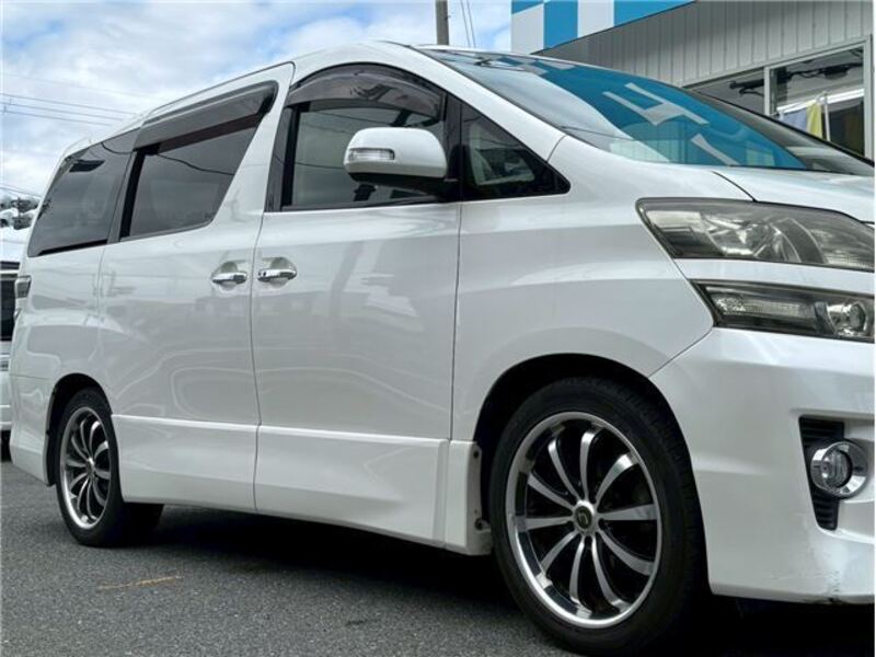 VELLFIRE