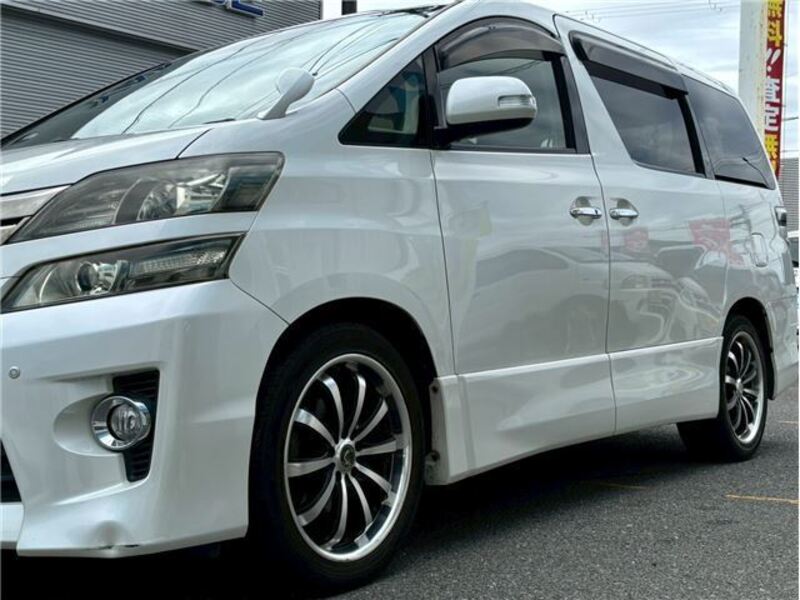 VELLFIRE