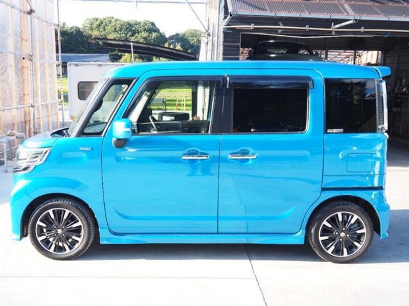 SPACIA CUSTOM