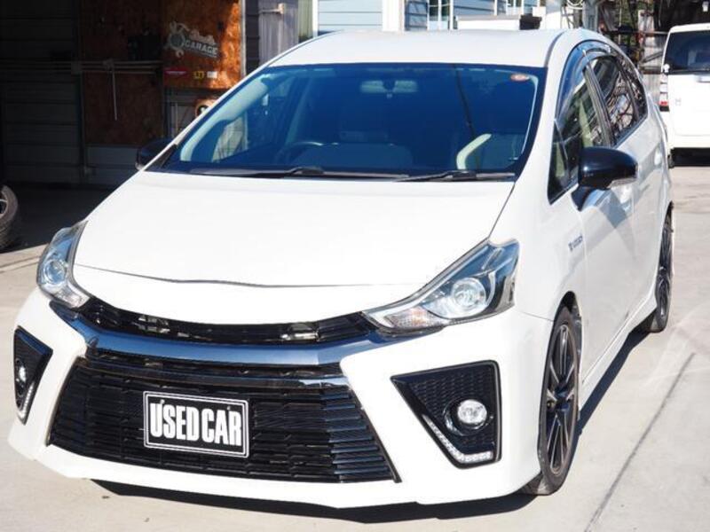 PRIUS ALPHA