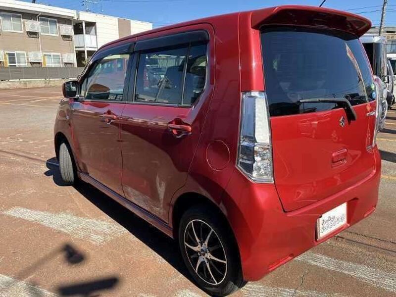 WAGON R