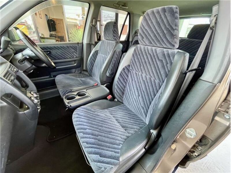 CR-V