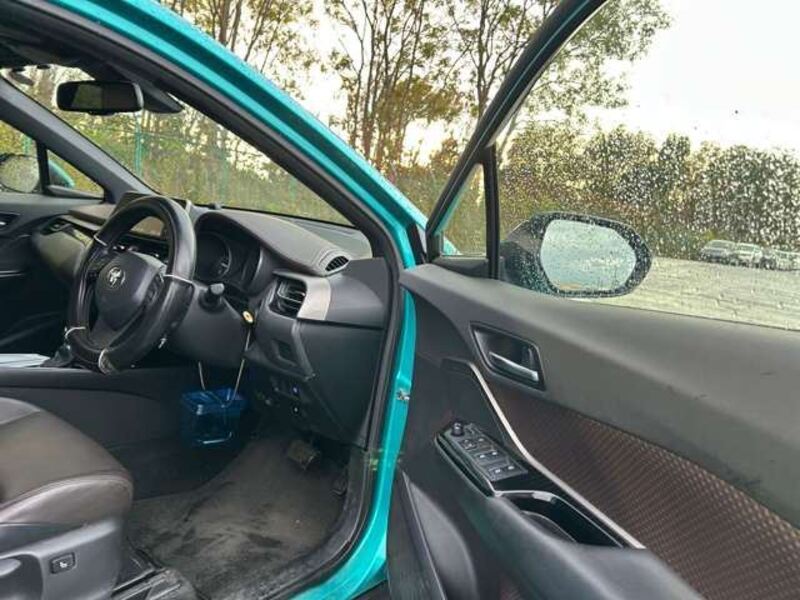 C-HR