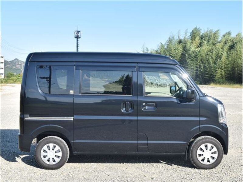 MINICAB VAN